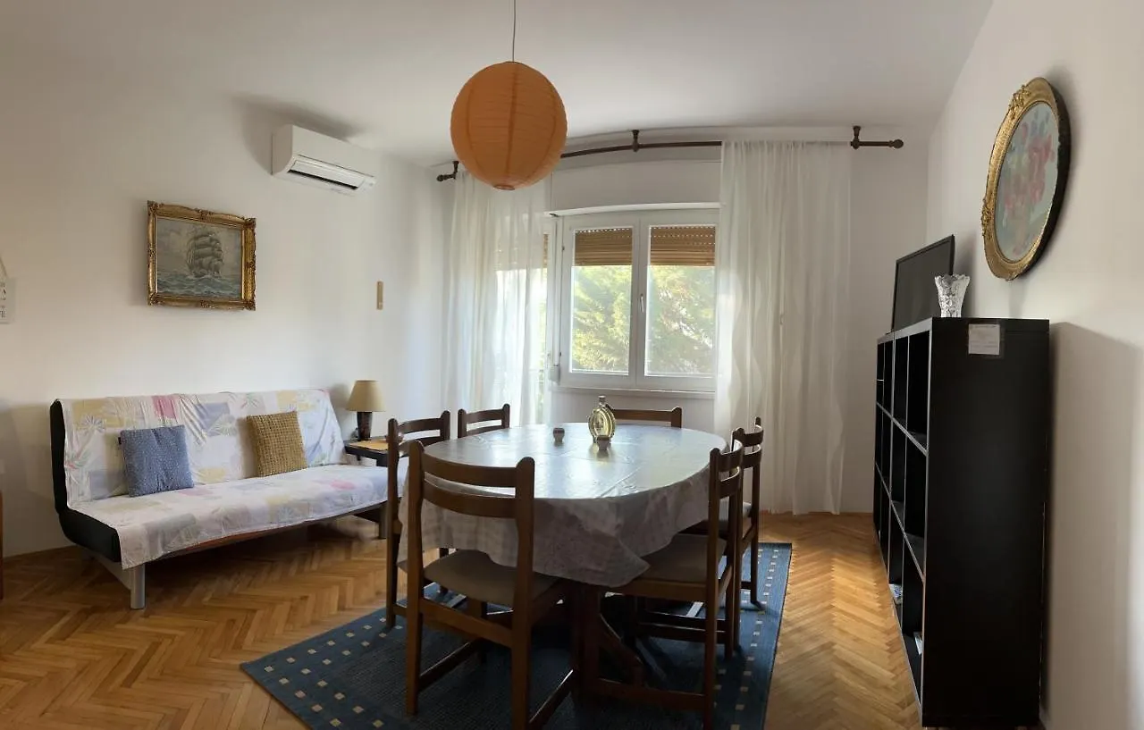 Apartment Sersic Baska