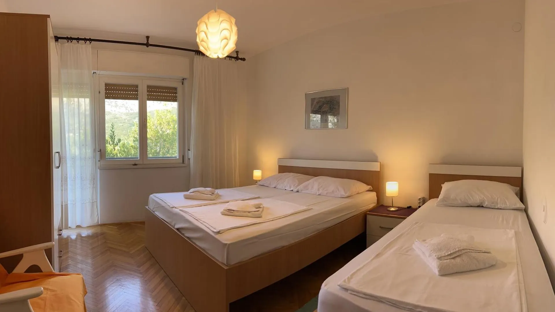 Apartment Sersic Baška 0*,